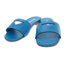 Prada Flache Sandalen Hellblau