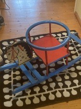 Schaukelpferd Aus Holz, sehr Alt, blau rot schwarz weiß, Deko