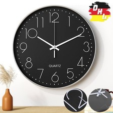 30 cm Wanduhr aus