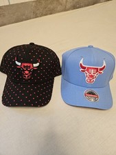 2x Chicago Bulls Mitchell & Ness  Caps Neu Ungetragen