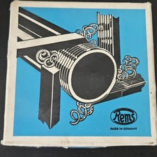 Rems Strehler Backen & Halter