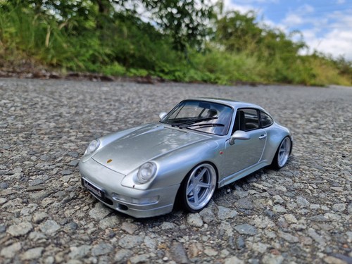 Porsche 993 carrera - 1:18,