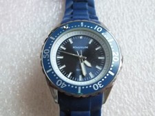 Alte Armbanduhr -  MAGNUM - Edelstahl -Quartz -Digi-Tech - Eppstein -  MG7