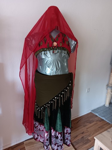 Bauchtanzkostüm rot grün - bauchtanzkostüm, /grün