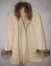 Damen Kostüm Beige reine Schurwolle Echtpelzbesatz ca. Gr. L/XL Jobis