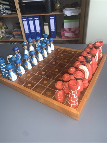 Altes schachspiel mit - schachspiel,