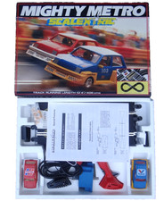 Mighty Metro Scalextric Autobahn Rennbahn Vintage Spielzeug Autos Bahn Set OVP
