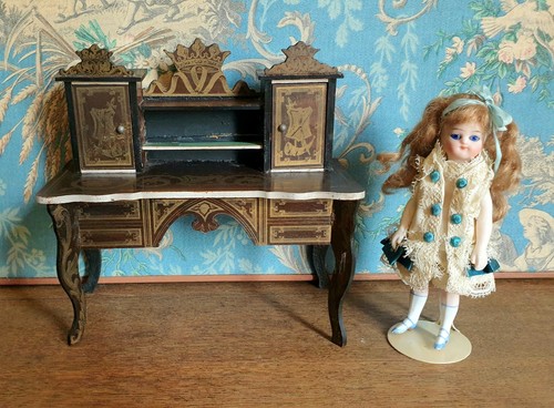 Antiker puppenkugelschrank - antiker,