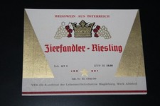 älteres Weißwein Etikett