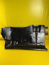 Bodenblech links Fußraum