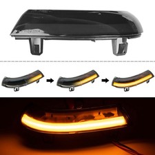Dynamic LED Turn Signal Light