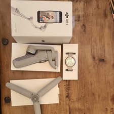 DJI OM 5 Gimbal Smartphone