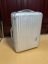 Rimowa Topas 32L Silver 2