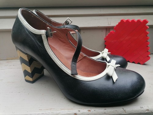 Nemonic retro vintage pumps - vintage,