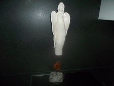 handgetöpferter Engel +Ständer modern,Rosenkugel Keramik, Hochzeitsgeschenk