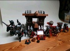 Playmobil 3666 3667 Angriffsturm Schleuder Gefängnis  7x Drachen Ritter Pferde❗