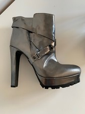 Neue Stiefeletten von Belstaff