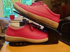 QVC- Schuhstapler-Set höhenverstellbar platzsparend f.13 Paar-OVP