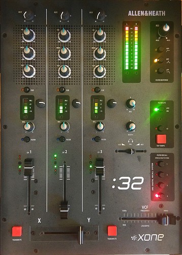 Allen heath xone - &,