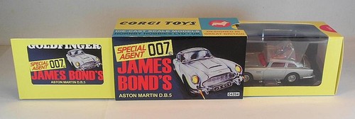 Corgi 04204 aston - nr.,
