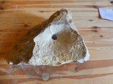 Quellstein Brunnenstein mit Loch für Quellsteinbrunnen Naturstein Nr. 96 Unikat