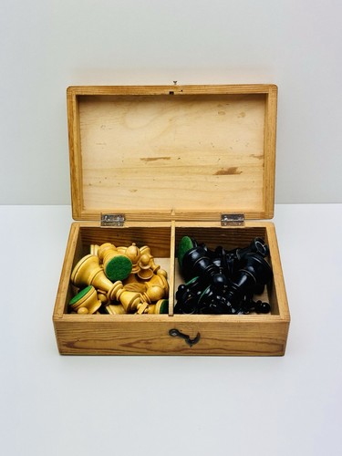 Vintage holz schachfiguren - vintage,