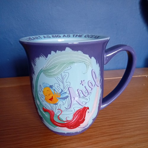 Disney store belle - disney,