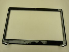 Display Innenramen aus einem Packard Bell PEW91 EasyNote TM85 