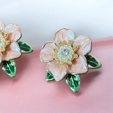Keramik und Porzellan Blumen