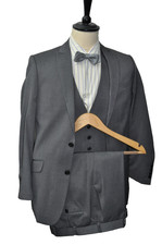 Angelo Litrico ANZUG