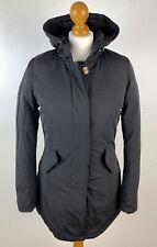 MATOGLA Damen Gr. 36 taillierte Winterjacke schwarz mit Kapuze Parka Anorak 9A1