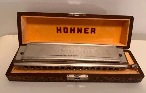 Hohner chromonica iii 3 - iii, /