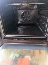 Einbaubackofen mit Ceranfeld