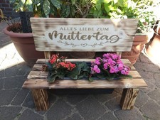 Personalisierte Blumenbank aus