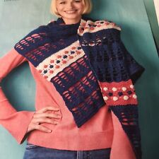 Häkelanleitung Tuch, Lochmuster, Halstuch, Überwurf, Punkte & Striche von Dora Does