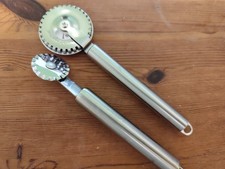 Ravioli Räder und Ausstecher für Teig