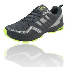 Übergröße Sneaker