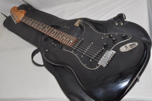 Fender japan squier - japan, st72