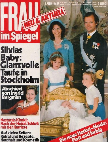 Frau spiegel nicole dunja - frau, im