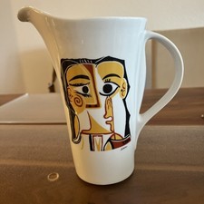 Karaffe Aus Porzellan mit Picasso Motiv