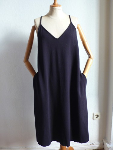 Cos kleid trägerkleid schwarz - trägerkleid,
