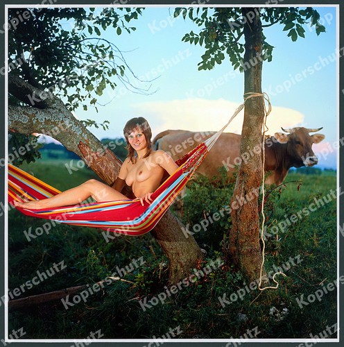 Farbfoto hippie frau - hippie-frau, nackt