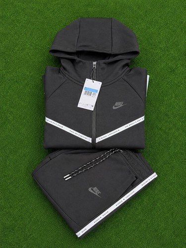 Nike tech fleece - nike,