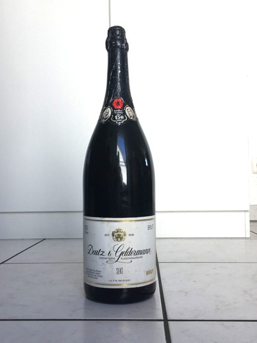 Liter sektflasche von deutz - sektflasche,