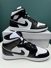 Nike Air Jordan 1 Mid Black