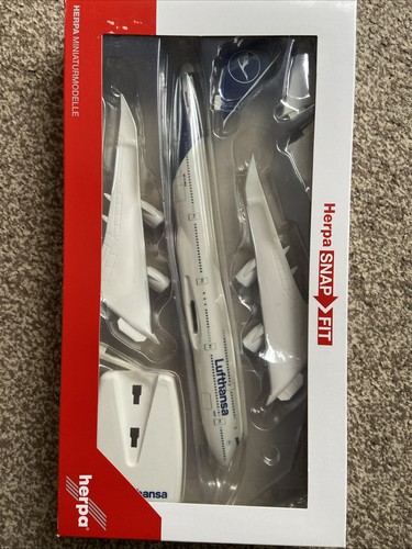 Herpa wings lufthansa - wings,