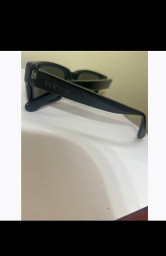 Sonnenbrille versus versace - sonnenbrille,