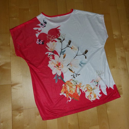 Satinbluse mit blumendruck rot - satinbluse,