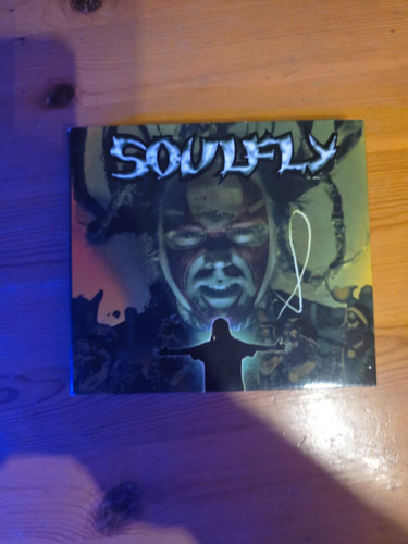 Soulfly s t - -, s/t