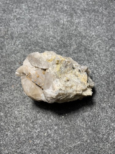 Scheelit auf quarz cinovec - quarz,,